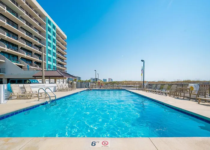 Island Winds East 201 Apartment